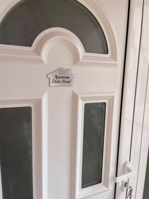 Apartman Dolcerosa Kotor Eksteriør billede
